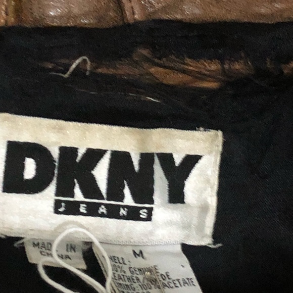 Vintage 90’s DKNY Leather Bomber Jacket S-M - Picture 12 of 13